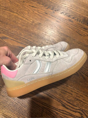Gola Gray & Pink Sneakers